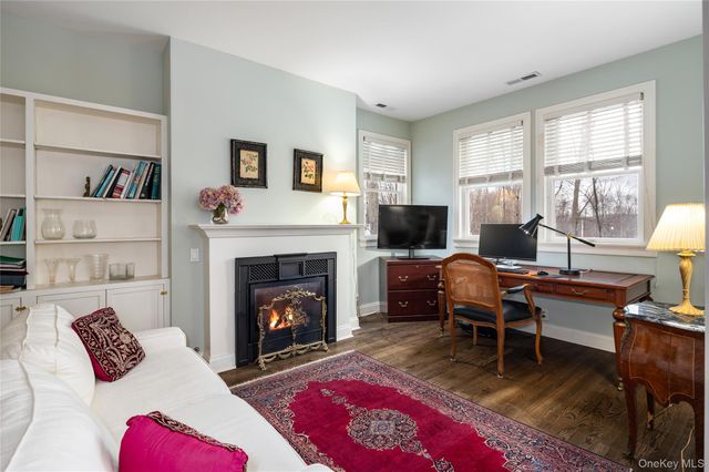 44 Scofield Road, Pound Ridge, NY 10576