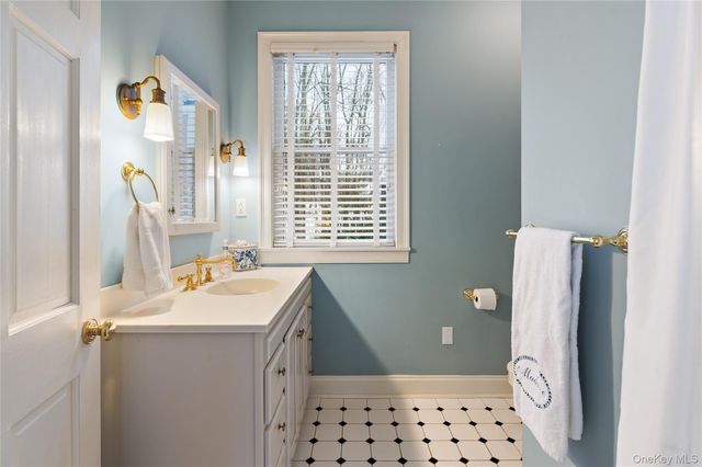 44 Scofield Road, Pound Ridge, NY 10576