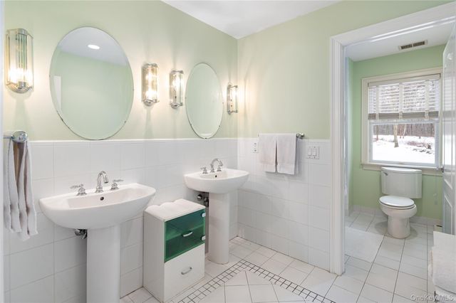 44 Scofield Road, Pound Ridge, NY 10576