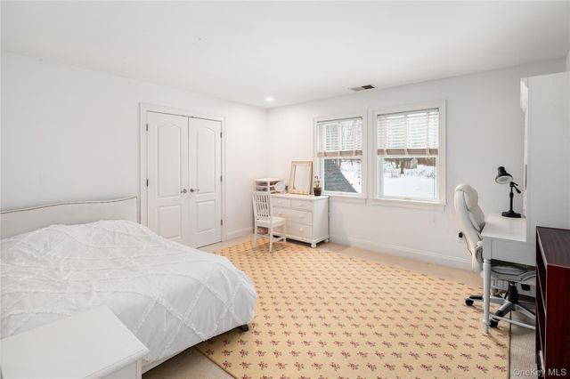 44 Scofield Road, Pound Ridge, NY 10576