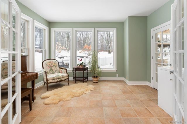 44 Scofield Road, Pound Ridge, NY 10576