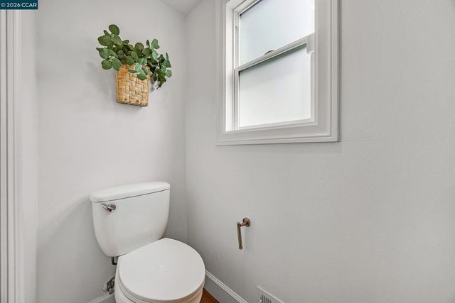 5174 Jomar Dr, Concord, CA 94521