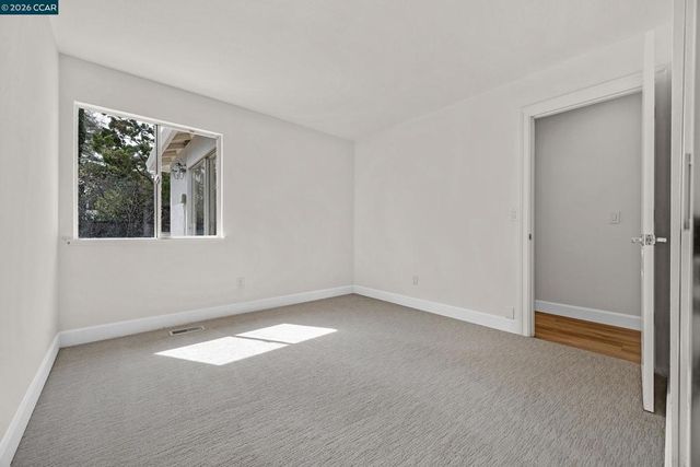 5174 Jomar Dr, Concord, CA 94521