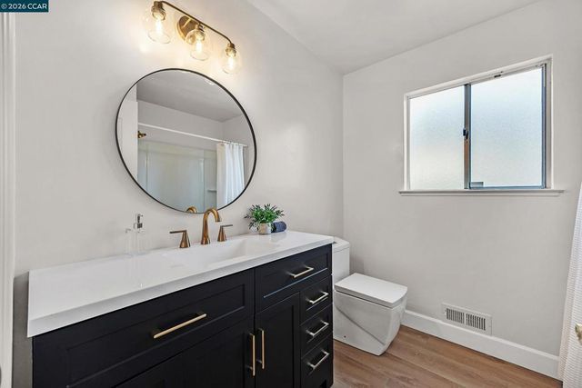 5174 Jomar Dr, Concord, CA 94521