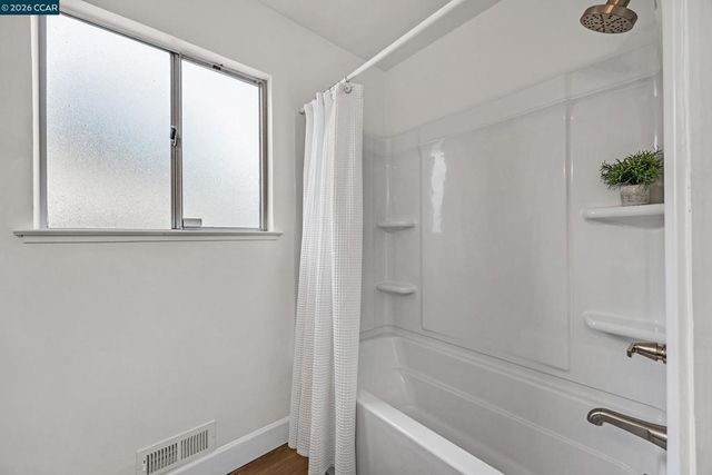 5174 Jomar Dr, Concord, CA 94521