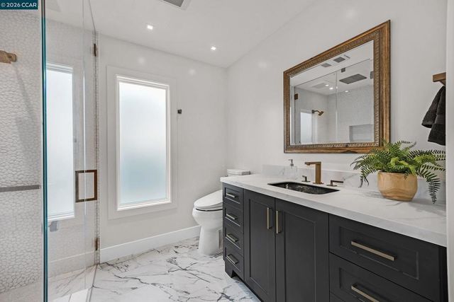 5174 Jomar Dr, Concord, CA 94521