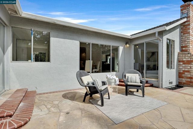 5174 Jomar Dr, Concord, CA 94521