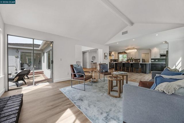 5174 Jomar Dr, Concord, CA 94521