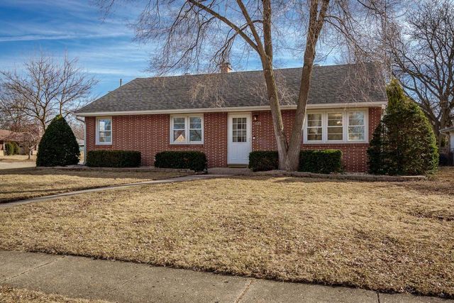 1728 Henderson Avenue, Beloit, WI 53511