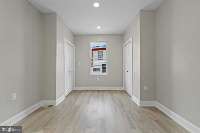 5820 N 12TH ST, Philadelphia, PA 19141