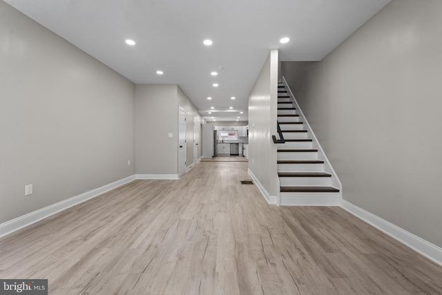 5820 N 12TH ST, Philadelphia, PA 19141