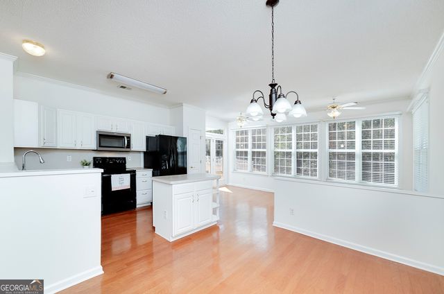 310 Singing Brook Lane, Mcdonough, GA 30253