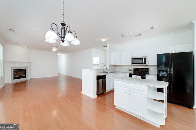 310 Singing Brook Lane, Mcdonough, GA 30253