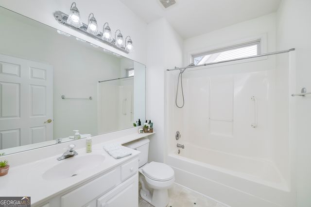 310 Singing Brook Lane, Mcdonough, GA 30253