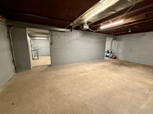 5300 W River Road NW, Rochester, MN 55901