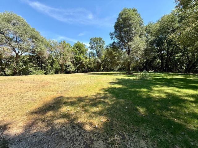5300 W River Road NW, Rochester, MN 55901
