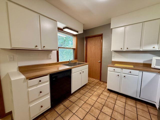 5300 W River Road NW, Rochester, MN 55901
