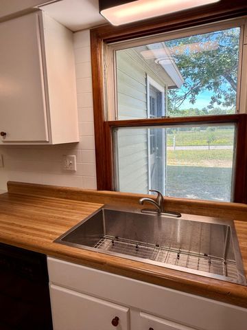 5300 W River Road NW, Rochester, MN 55901