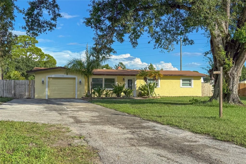 1126 CARMELLA CIRCLE, SARASOTA, FL 34243 — exterior