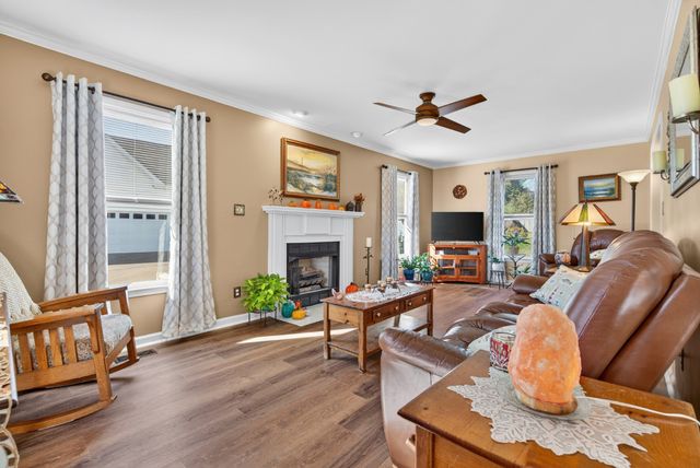 871 S Ridge Trl, Clarksville, TN 37043