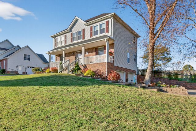 871 S Ridge Trl, Clarksville, TN 37043