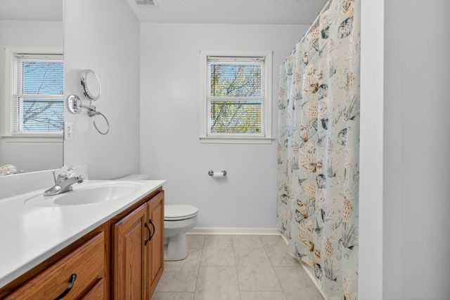 871 S Ridge Trl, Clarksville, TN 37043