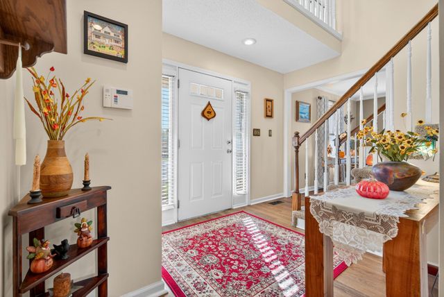 871 S Ridge Trl, Clarksville, TN 37043