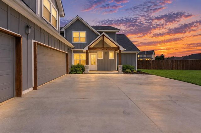 499 Old Farm Road, Edmond, OK 73034