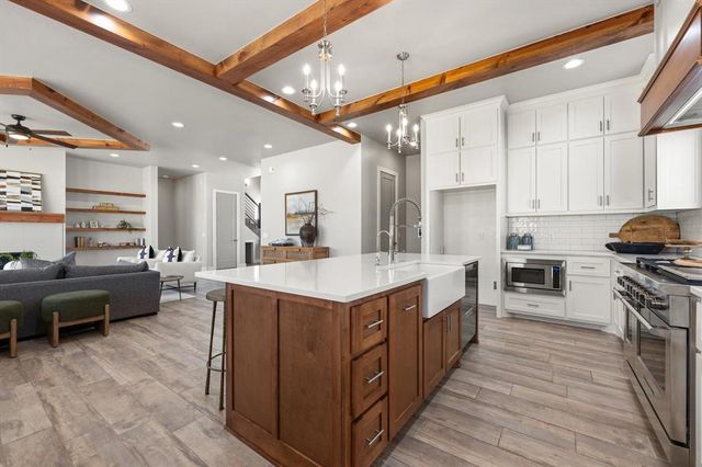 499 Old Farm Road, Edmond, OK 73034