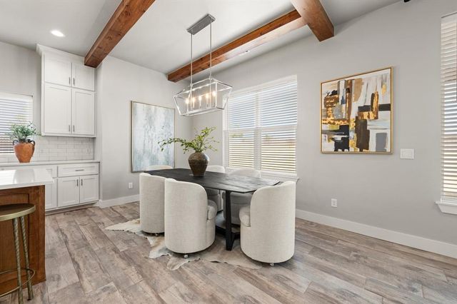 499 Old Farm Road, Edmond, OK 73034