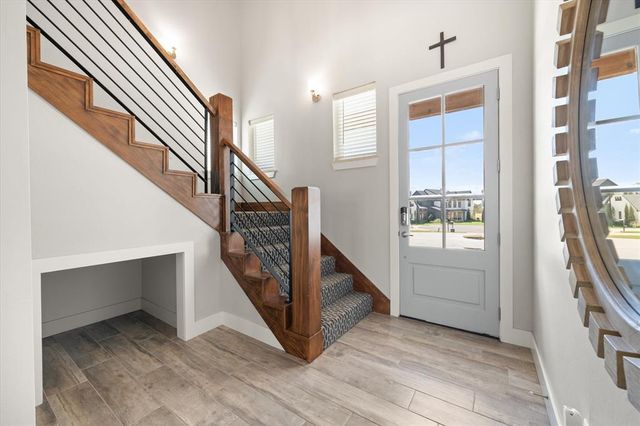 499 Old Farm Road, Edmond, OK 73034