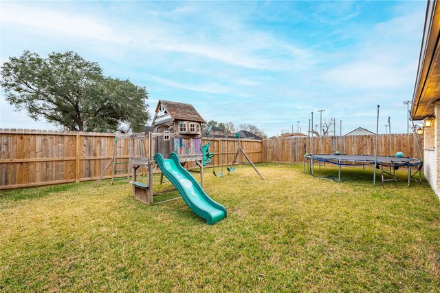 1012 Avenue I, South Houston, TX 77587