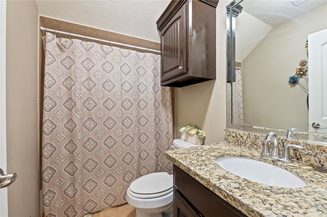 1012 Avenue I, South Houston, TX 77587