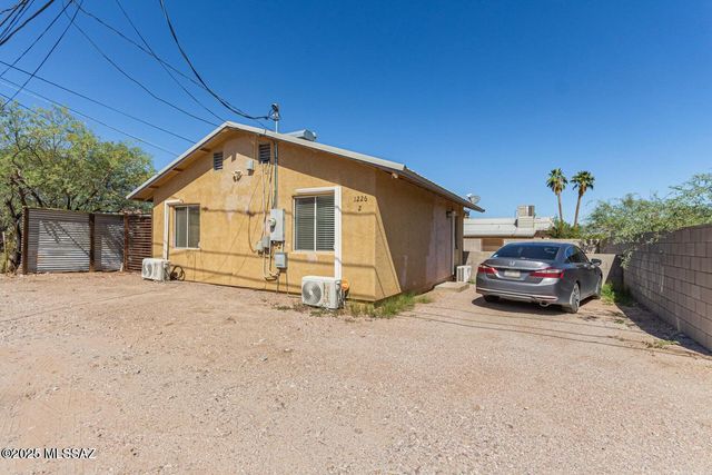 1226 E Elm Street, Tucson, AZ 85719