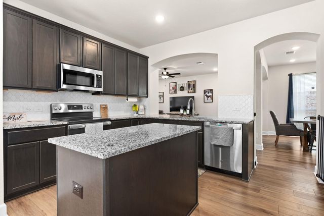 5712 Red Fish CT, Belton, TX 76513