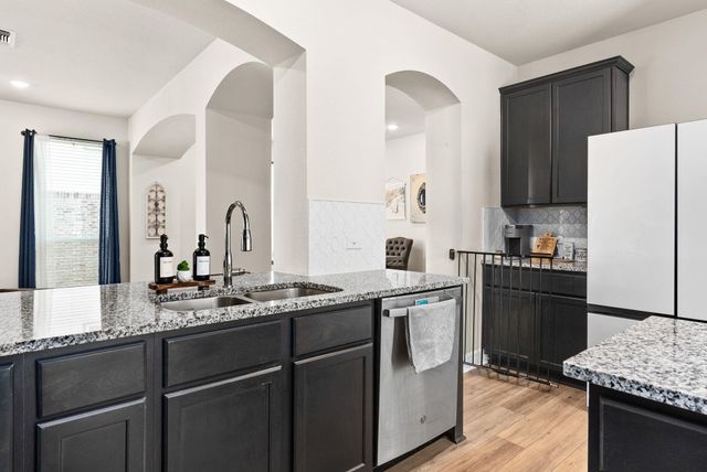 5712 Red Fish CT, Belton, TX 76513