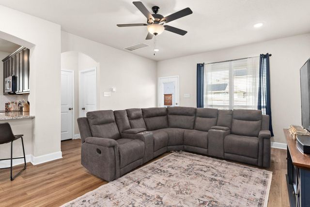 5712 Red Fish CT, Belton, TX 76513