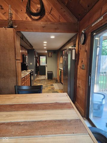 6774 S Becks Grove Road, Freetown, IN 47235