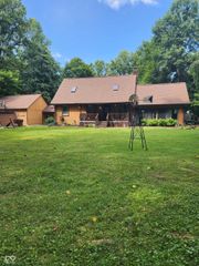 6774 S Becks Grove Road, Freetown, IN 47235