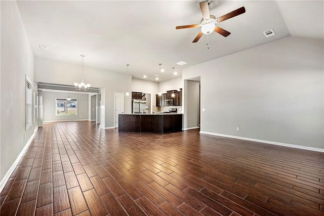 540 Brookside Lane, Hoschton, GA 30548