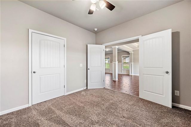 540 Brookside Lane, Hoschton, GA 30548