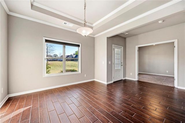 540 Brookside Lane, Hoschton, GA 30548