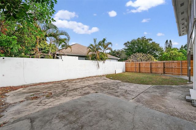 5136 68TH STREET N C, St Petersburg, FL 33709