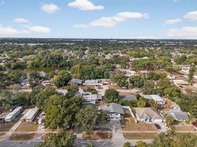 5136 68TH STREET N C, St Petersburg, FL 33709