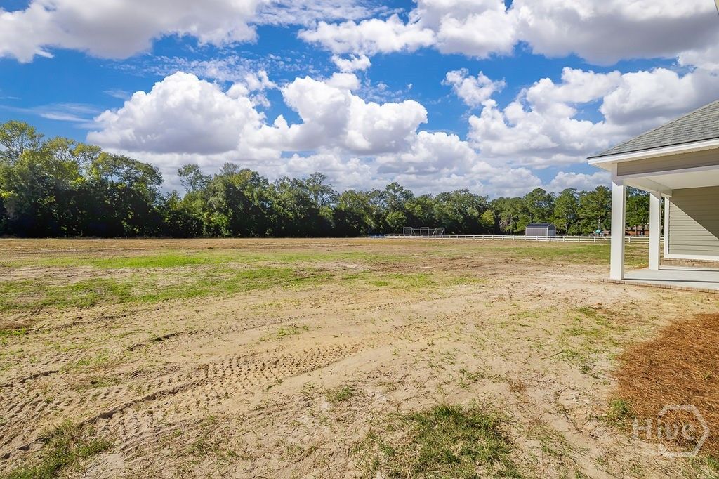 Image 40 of property listing at 211 Old Louisville, Guyton, GA 31312