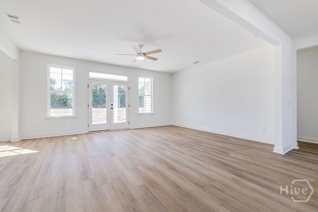 Image 5 of property listing at 211 Old Louisville, Guyton, GA 31312