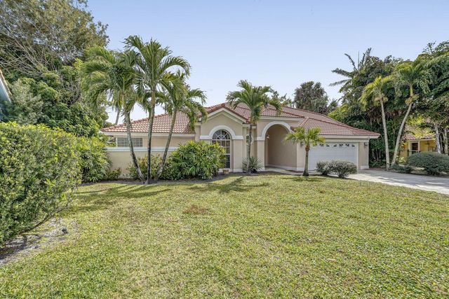 1248 Lake Breeze Drive, Wellington, FL 33414