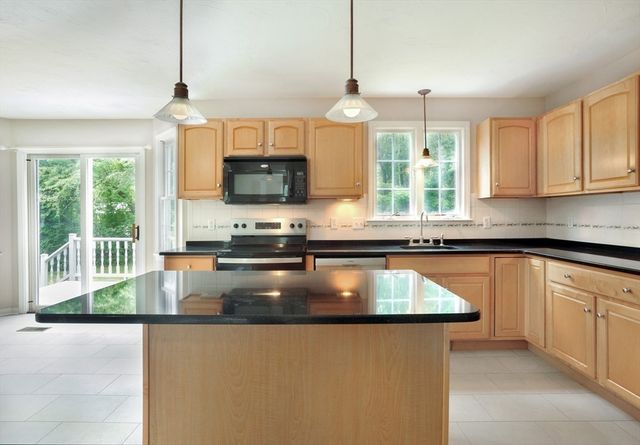 138 Pine Tree Lane, Raynham, MA 02767