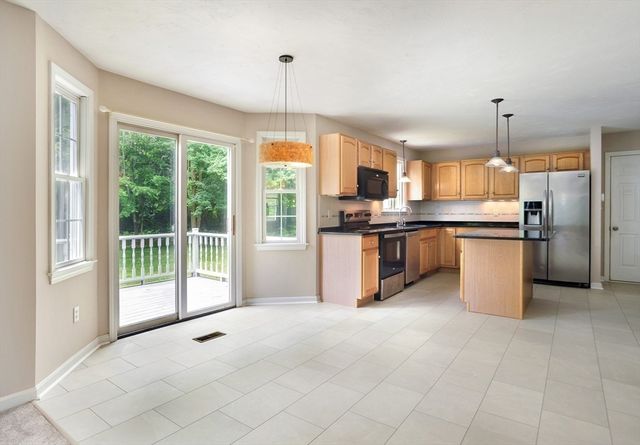 138 Pine Tree Lane, Raynham, MA 02767