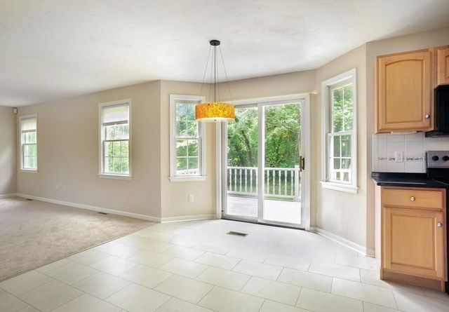 138 Pine Tree Lane, Raynham, MA 02767